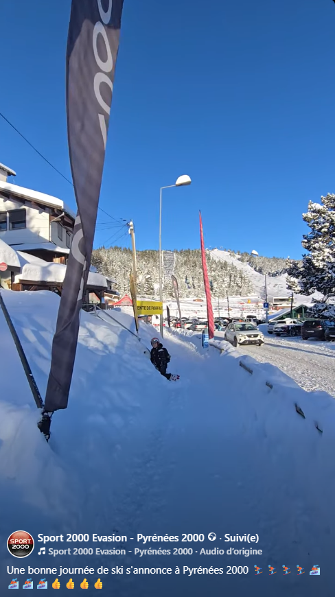 Grosse chute de neige ce week-end à Bolquère, voici l'avenue du Serrat de l'Ours sous la neige